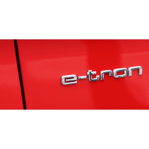 Audi Q7/A3 E-tron logo spatscherm/achter